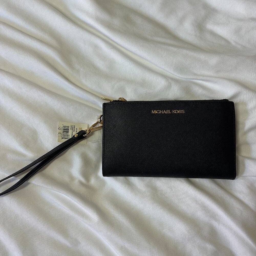 Michael Kors Jet Set Travel Wristlet